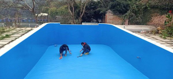 Sơn epoxy hồ bơi là lớp phủ liền mạch, chống thấm, bảo vệ bền đẹp cho công trình